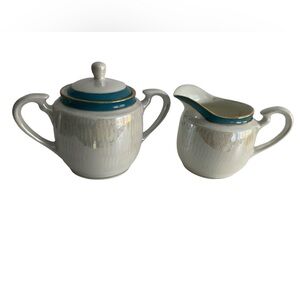 Vintage 50’s Sugar Bowl & Creamer Iridescent Nippon Lustreware Blue White